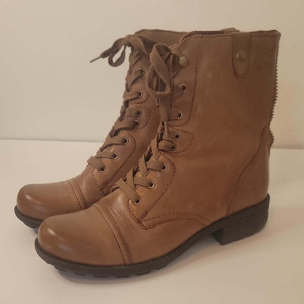 Rockport Tan Lace-Up Combat Boots